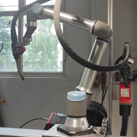 Welding robots